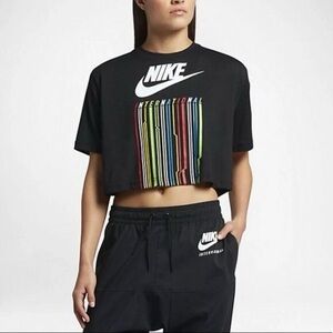 Nike Women’s International Crop Graphic T Shirt Size Small